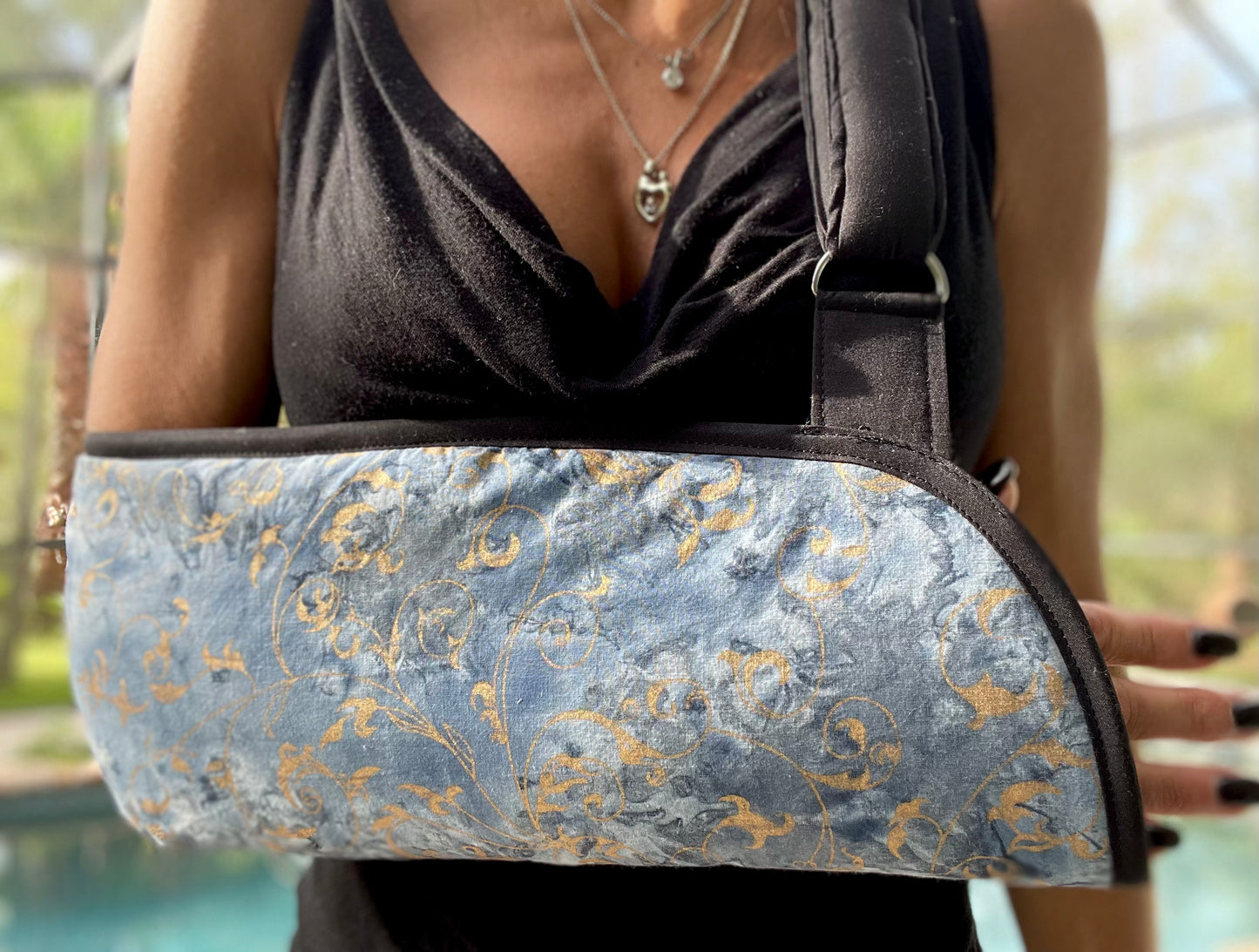 Gold Flakes Arm Sling